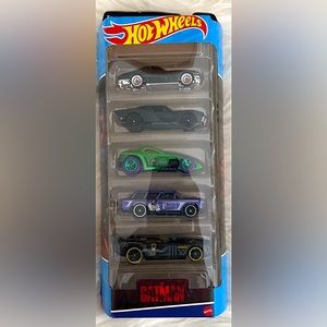 Hot Wheels 2022 | DC The Batman | 5 Vehicle Gift Pack #HFV88